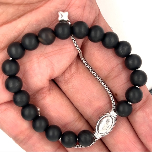 David Yurman 8 mm Spiritual Beads Bracelet
Black Onyx Matte Silver Adjustable DY - Picture 2 of 4